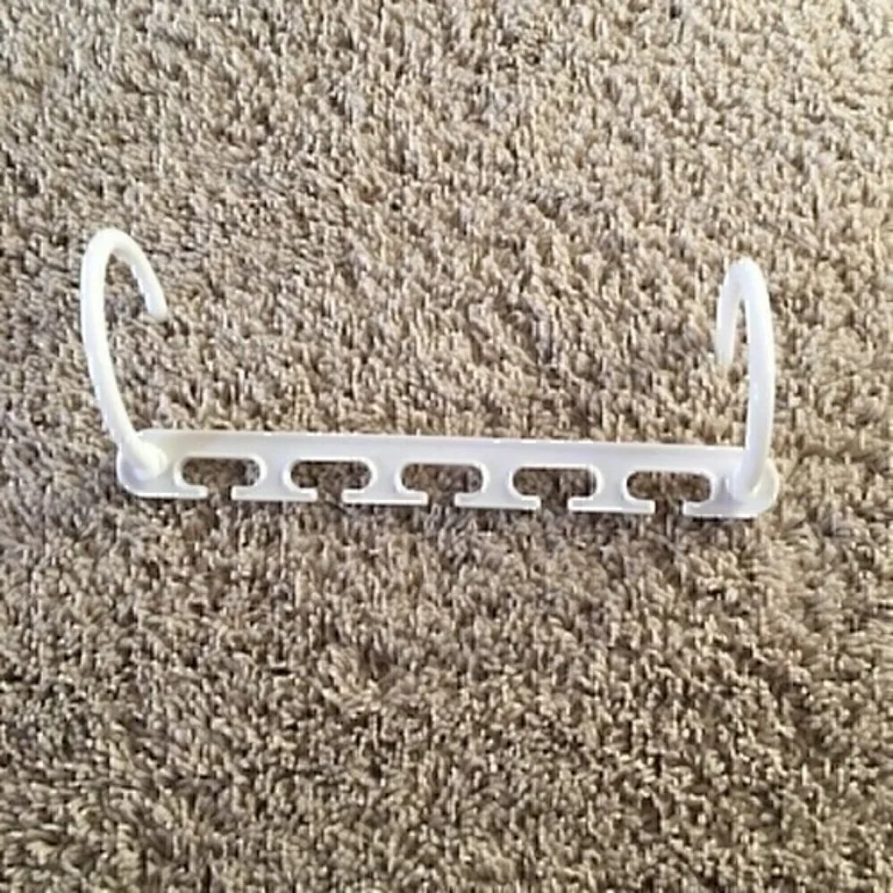 5 Wonder Hangers. Amazing space saving closet organizer